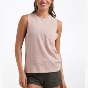 Vuori  NWOT Women's Sunset Tank